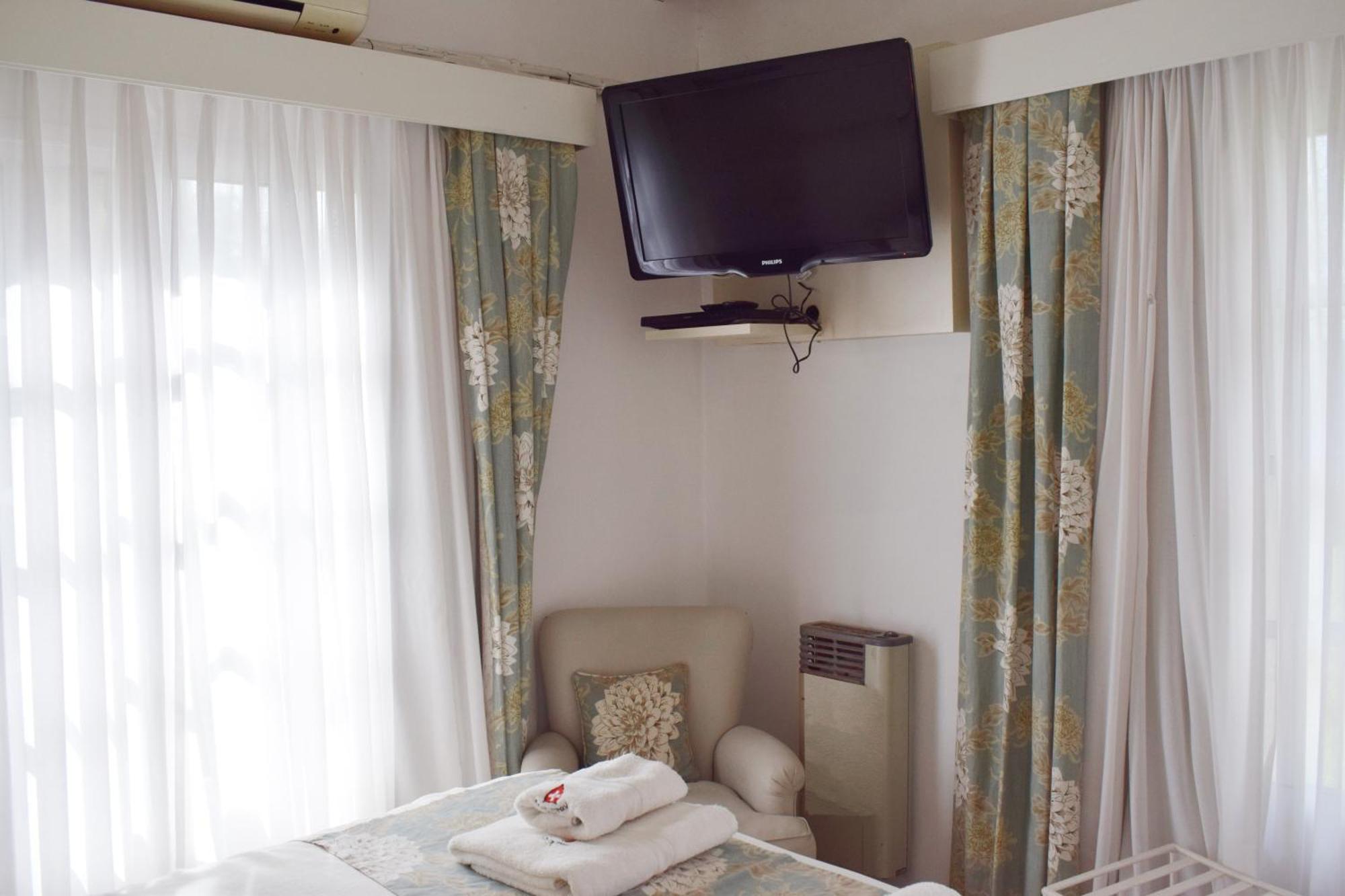 Posada Suiza By Prima Collection San Miguel del Monte Room photo